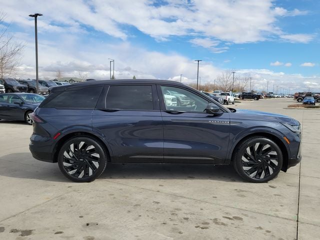 2024 Lincoln Nautilus Reserve