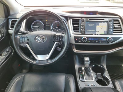 2017 Toyota Highlander Limited Platinum
