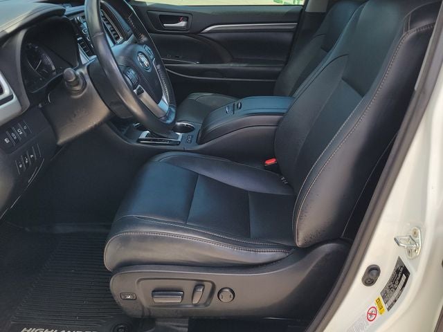 2017 Toyota Highlander Limited Platinum