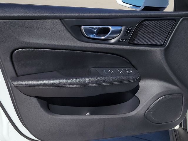 2020 Volvo V60 Cross Country T5