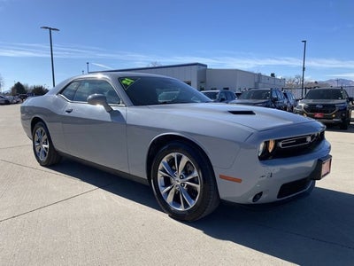 2021 Dodge Challenger SXT