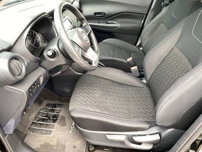 2022 Nissan Kicks S