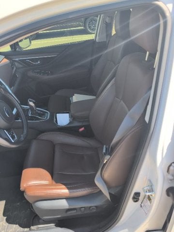2022 Subaru Outback Touring XT