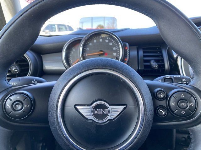 2015 MINI Cooper Hardtop 4 Door Base