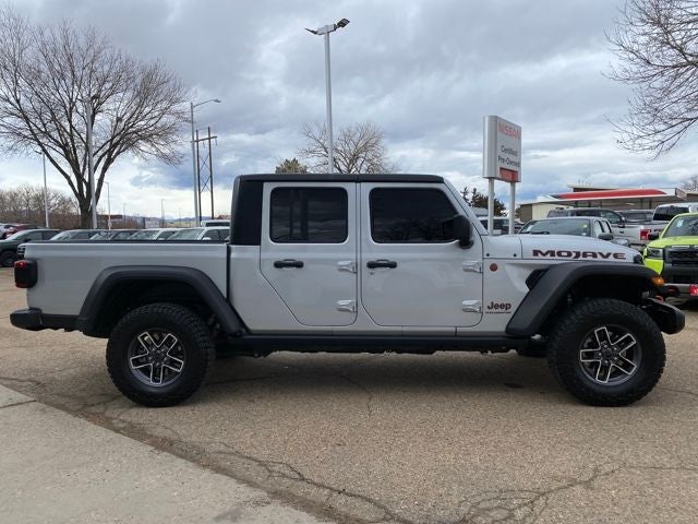 2024 Jeep Gladiator Mojave