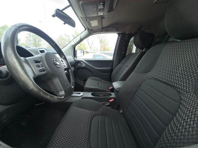 2020 Nissan Frontier SV