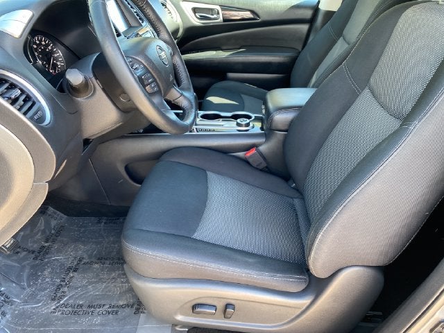 2018 Nissan Pathfinder SV