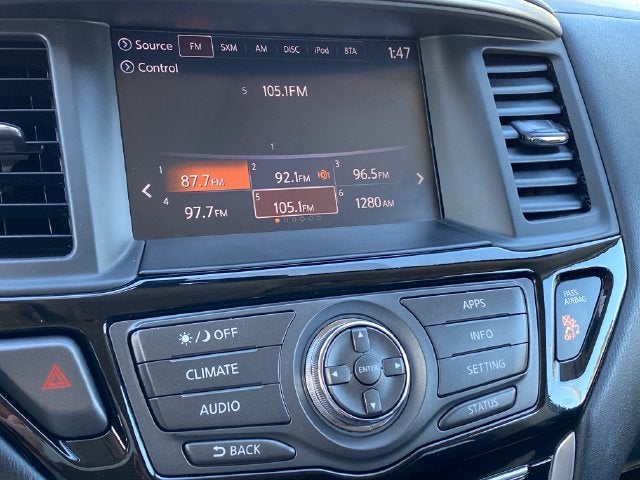 2018 Nissan Pathfinder SV