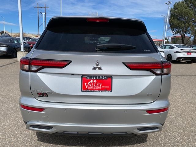 2024 Mitsubishi Outlander SE Black Edition