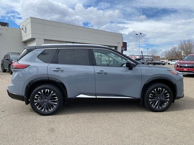 2024 Nissan Rogue Platinum