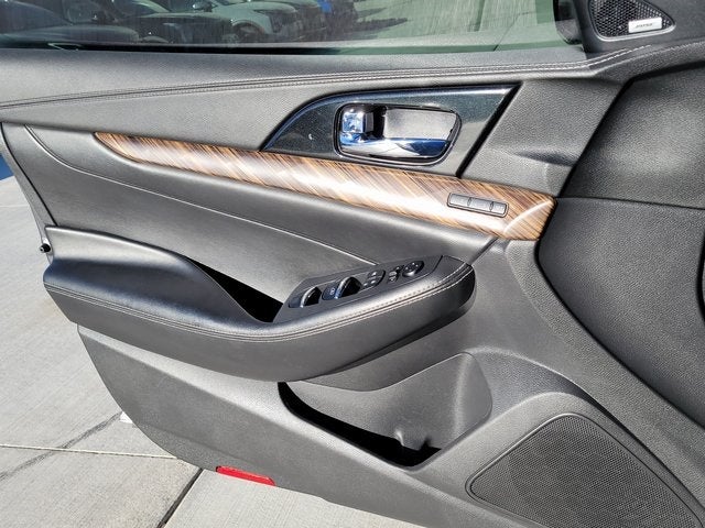 2017 Nissan Maxima Platinum