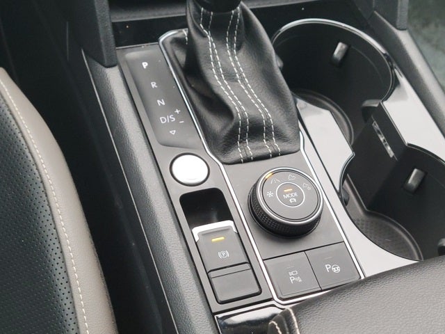 2023 Volkswagen Atlas 3.6L V6 SEL Premium R-Line