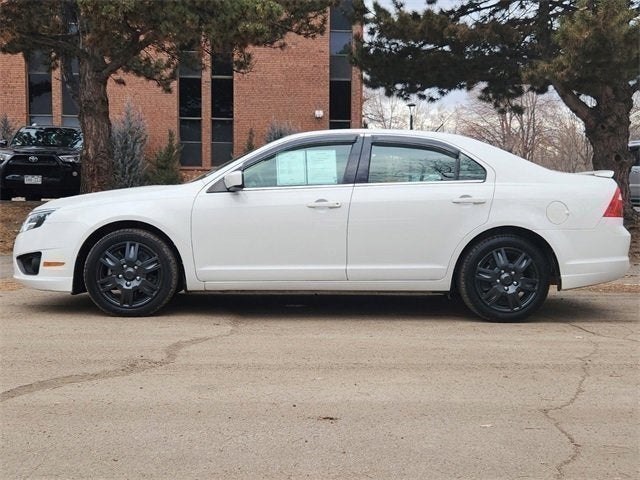 Used 2010 Ford Fusion SE with VIN 3FAHP0HG1AR332052 for sale in Greeley, CO