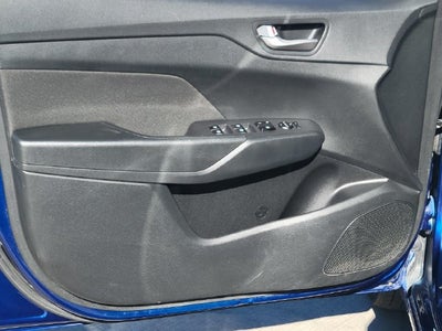 2020 Hyundai Accent SE