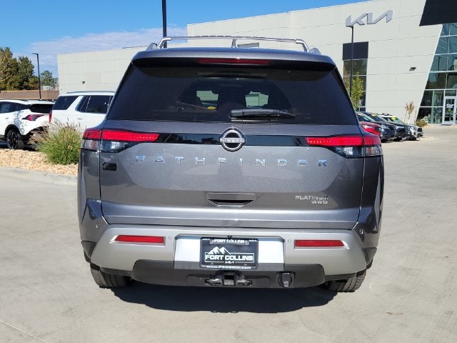 2022 Nissan Pathfinder Platinum