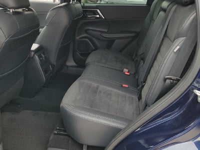 2022 Mitsubishi Outlander Black Edition
