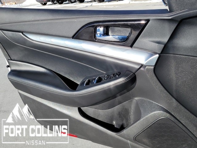 2023 Nissan Maxima SV