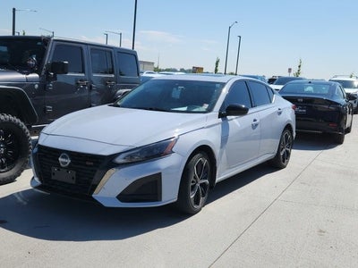 2023 Nissan Altima 2.5 SR