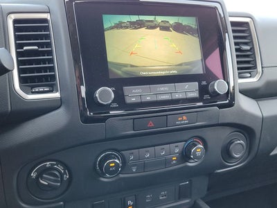 2022 Nissan Frontier SV