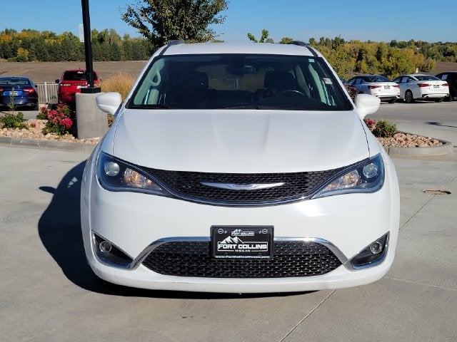 2017 Chrysler Pacifica Touring L Plus