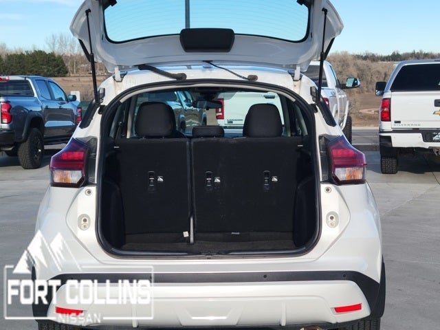 2023 Nissan Kicks SV