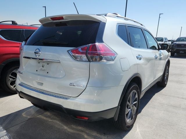 2016 Nissan Rogue SL