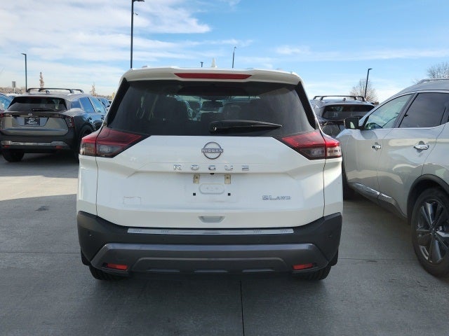 2023 Nissan Rogue SL
