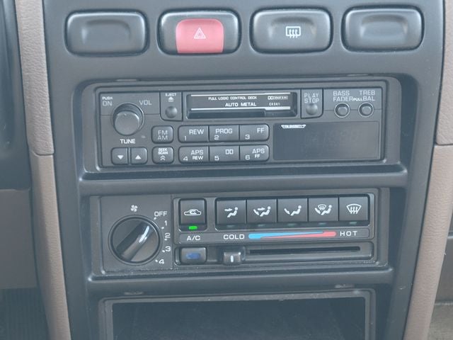 1993 INFINITI G20 Base