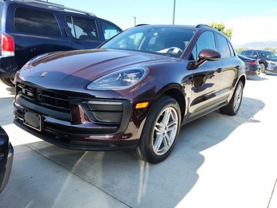 2024 Porsche Macan Base